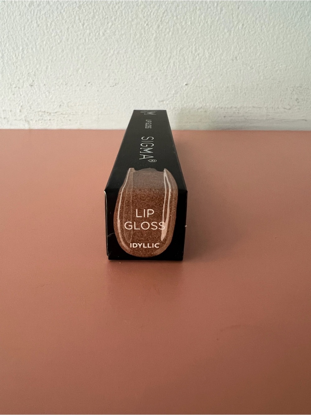Sigma Beauty Idyllic Lip Gloss — Shimmery Bronze NIB